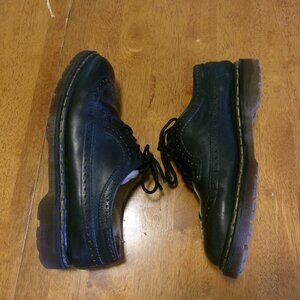 Vintage Doc Martens Brogue Wingtip 3989/59 Black leather shoe